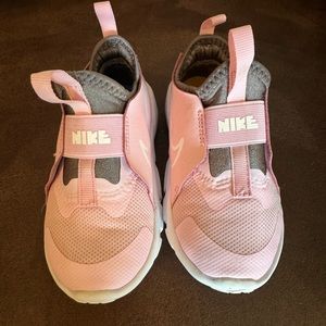 Toddler Nike shoes